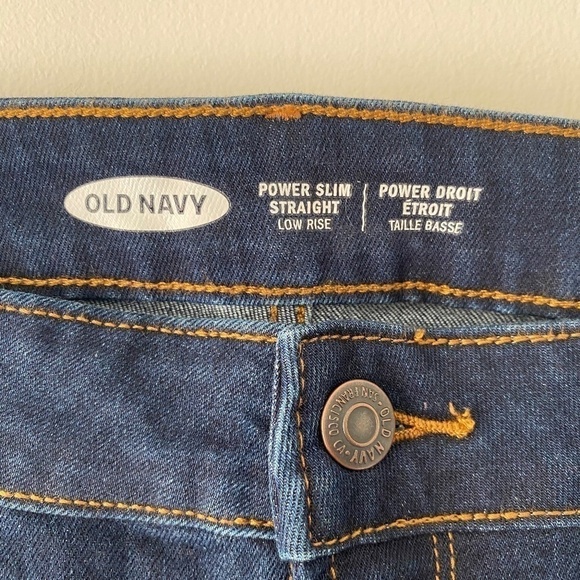 Nwt Old Navy Power Slim Straight Low Rise dark wash jeans size 16 - Picture 4 of 6